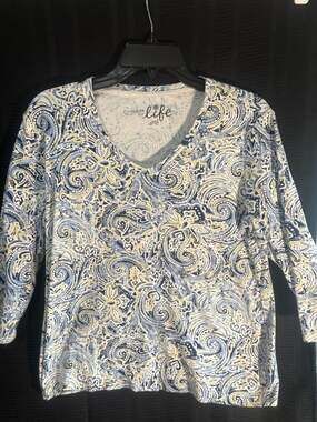 Made For Life Women's V-Neck 3/4 Sleeve Top Blue Paisley Print 100% Cotton